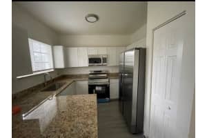 2730 NE 4th St 106, Homestead, FL 33033 Sold 05/05/25