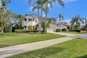 766 NW 41st Ter, Deerfield Beach, FL 33442 Sold 05/28/25