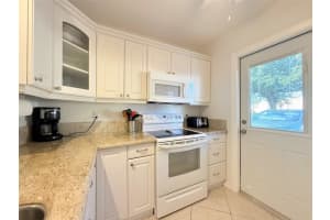 5151 W Oakland Park Blvd 110, Lauderdale Lakes, FL 33313 - MLS#F10480811