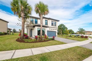 8103 NW 78th St, Tamarac, FL 33321 Sold 03/21/25