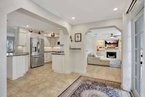 912 SE 16th Ct, Deerfield Beach, FL 33441 Sold 03/26/25