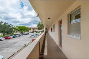 2951 E Sunrise Lakes Dr 211, Sunrise, FL 33322 - MLS#F10480877