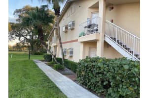 3400 Pinewalk Dr 912, Pompano Beach