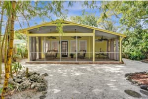 715 SW 14th Ter, Fort Lauderdale, FL 33312 Sold 03/20/25