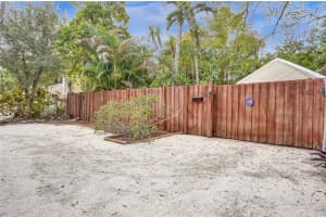 715 SW 14th Ter, Fort Lauderdale, FL 33312 Sold 03/20/25