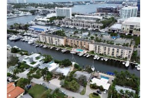 1777 SE 15th St 414, Fort Lauderdale, FL 33316 Sold 07/03/25