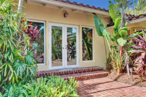 325 Coral Way, Fort Lauderdale, FL 33301 Sold 03/31/25