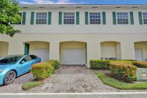 708 SW 1st Dr 708, Pompano Beach, FL 33060 Sold 08/14/25