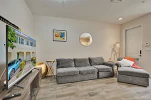 708 SW 1st Dr 708, Pompano Beach, FL 33060 Sold 08/14/25