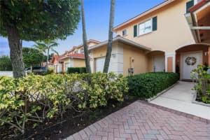 8301 Santa Monica Ter 8301, Tamarac, FL 33321 Sold 09/30/25