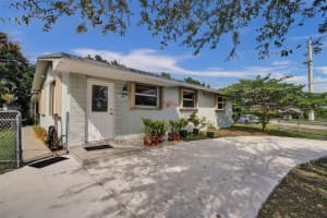 11901 180th St, Miami, FL 33177 Sold 04/01/25