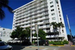 401 Ocean Dr 701, Miami Beach, FL 33139 Sold 10/10/25