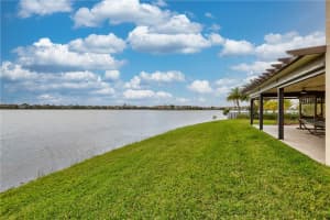 8880 Lakeview Pl, Parkland, FL 33076 Sold 03/14/25