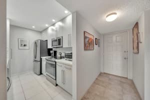 12501 SW 14th St 408 R, Hollywood, FL 33027 Sold 03/20/25