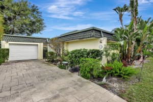 5710 Bamboo Cir, Tamarac, FL 33319 Sold 04/04/25