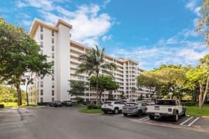 605 OAKS DR 904, Pompano Beach, FL 33069 Sold 03/25/25
