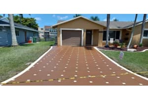 6703 NW 93 AV, Tamarac, FL 33321 Sold 04/03/25