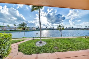 920 SW 10th Ter 12R, Hallandale Beach, FL 33009 Sold 04/04/25