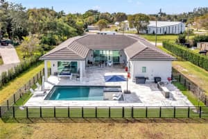 3810 NW 92nd Ave, Cooper City, FL 33024 Sold 01/28/25
