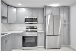 9720 S Hollybrook Lake Dr 301, Pembroke Pines, FL 33025 - MLS#F10481473