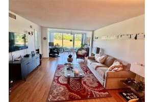 3251 S Palm Aire Dr 102, Pompano Beach, FL 33069 Sold 08/14/25