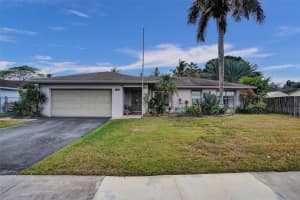 1031 SW 124th Way, Davie, FL 33325 Sold 02/13/25