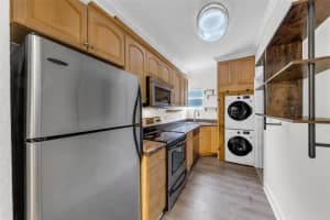 403 NE 16th Ave 5, Fort Lauderdale, FL 33301 Sold 06/02/25