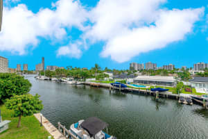 455 Paradise Isle Blvd 302, Hallandale Beach, FL 33009 - MLS#F10481585