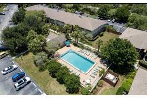 1698 Ne Sunny Brook Ln G206, Palm Bay