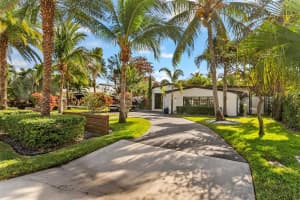 2600 SE 2nd Ct, Pompano Beach, FL 33062 Sold 03/04/25