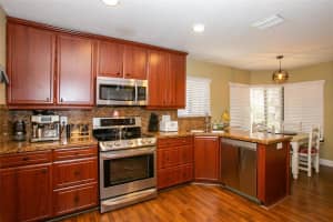 9370 NW 18th Dr, Plantation, FL 33322 Sold 03/18/25