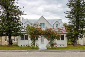 1110 Orange Avenue, Fort Pierce, FL 34950 Sold 03/28/25