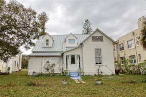1110 Orange Avenue, Fort Pierce, FL 34950 Sold 03/28/25