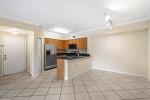 6492 Emerald Dunes Dr 208, West Palm Beach, FL 33411 - MLS#F10481689