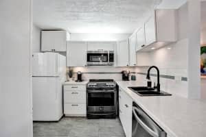 2801 Somerset Dr 205, Lauderdale Lakes, FL 33311 - MLS#F10481744