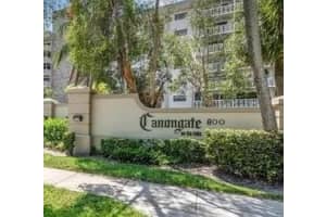 800 NE 195th St 608, Miami, FL 33179 Sold 06/23/25