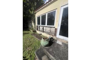 133 NE 99th St, Miami Shores, FL 33138 Sold 03/21/25