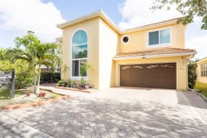 1035 NW 117th Ave, Coral Springs, FL 33071 Sold 03/31/25