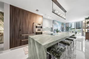851 NE 1st Ave 907, Miami, FL 33132 Sold 06/17/25