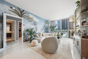 851 NE 1st Ave 907, Miami, FL 33132 Sold 06/17/25