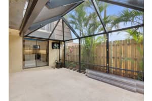 1166 6th Ave, Vero Beach, FL 32960 Sold 03/27/25