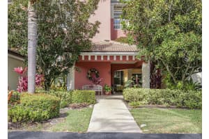 5225 E Harbor Village Dr, Vero Beach, FL 32967 Sold 04/22/25