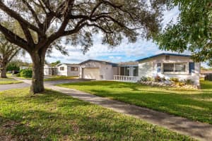 9121 SW 54th St, Cooper City, FL 33328 Sold 02/27/25