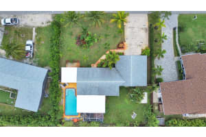 2733 NE 2nd Ave, Wilton Manors, FL 33334 Sold 02/21/25