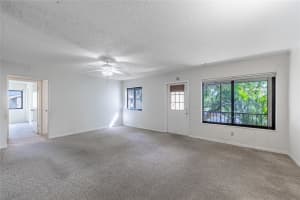 313 Knotty Pine Cir D-2, Greenacres, FL 33463 Sold 03/20/25