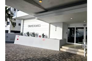 209 N Fort Lauderdale Beach Blvd 16H, Fort Lauderdale, FL 33304 Sold 03/21/25