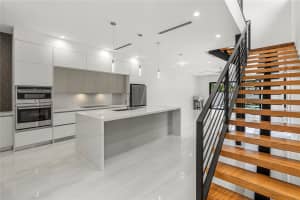 1239 NE 12th Ave 1, Fort Lauderdale, FL 33304 Sold 03/25/25