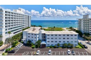 1300 Ocean Blvd 405, Pompano Beach, FL 33062 Sold 04/14/25