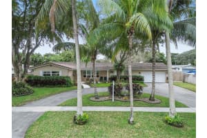 6260 SW 5th Court, Plantation, FL 33317 Sold 03/17/25