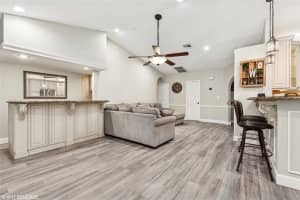 862 NW 109th Ter, Coral Springs, FL 33071 Sold 04/04/25